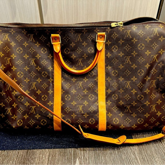 Louis Vuitton Handbags - gently used louis vuitton keepall bandouliere FL0050